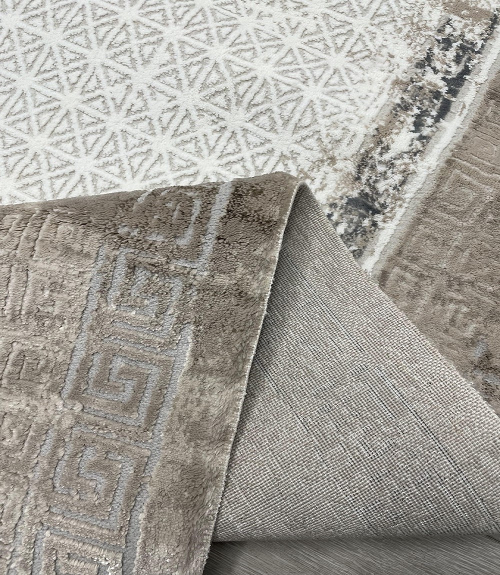 Vintage Geometric Premium Turkish Area Rug - Beige - Image 2