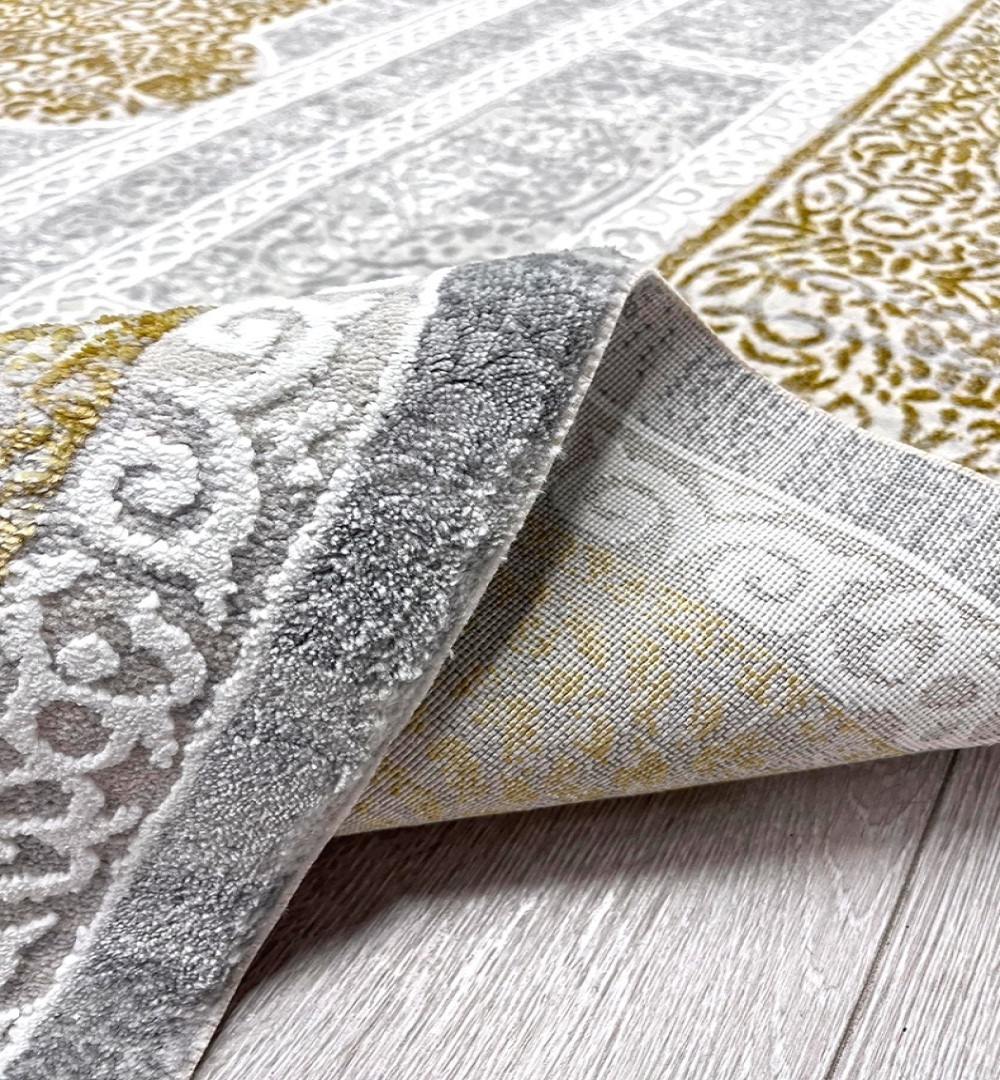 Diamond Premium Turkish Area Rug - Cream and Gold - Image 4
