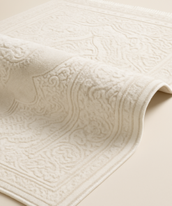 Alternative view of Ivory Medallion Runner Rug - 2.6x4 (ft)
