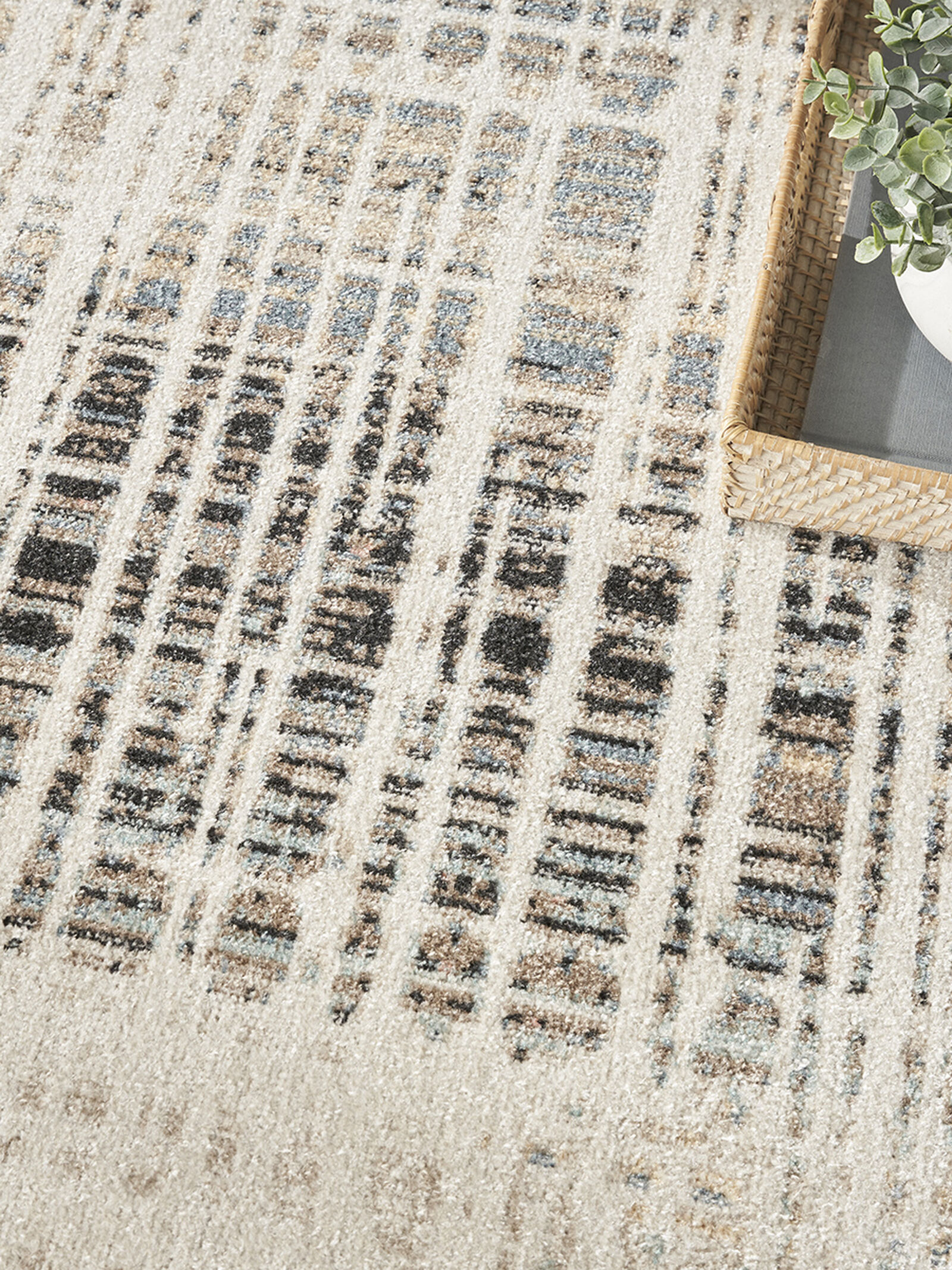 Nourison 9x12 (ft) Modern Abstract Ivory/Blue Washable Rug - Image 5
