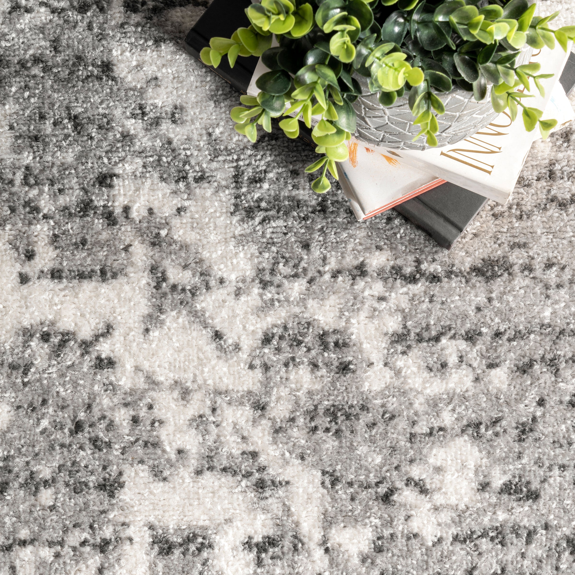 Smoky 9x12 (ft) Loomed Polypropylene Gray Abstract Area rug - Image 3