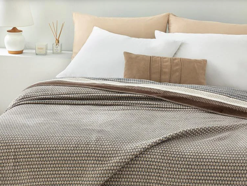 Blurred Dots Cotton Blanket 59x78 in - Beige - Image 3