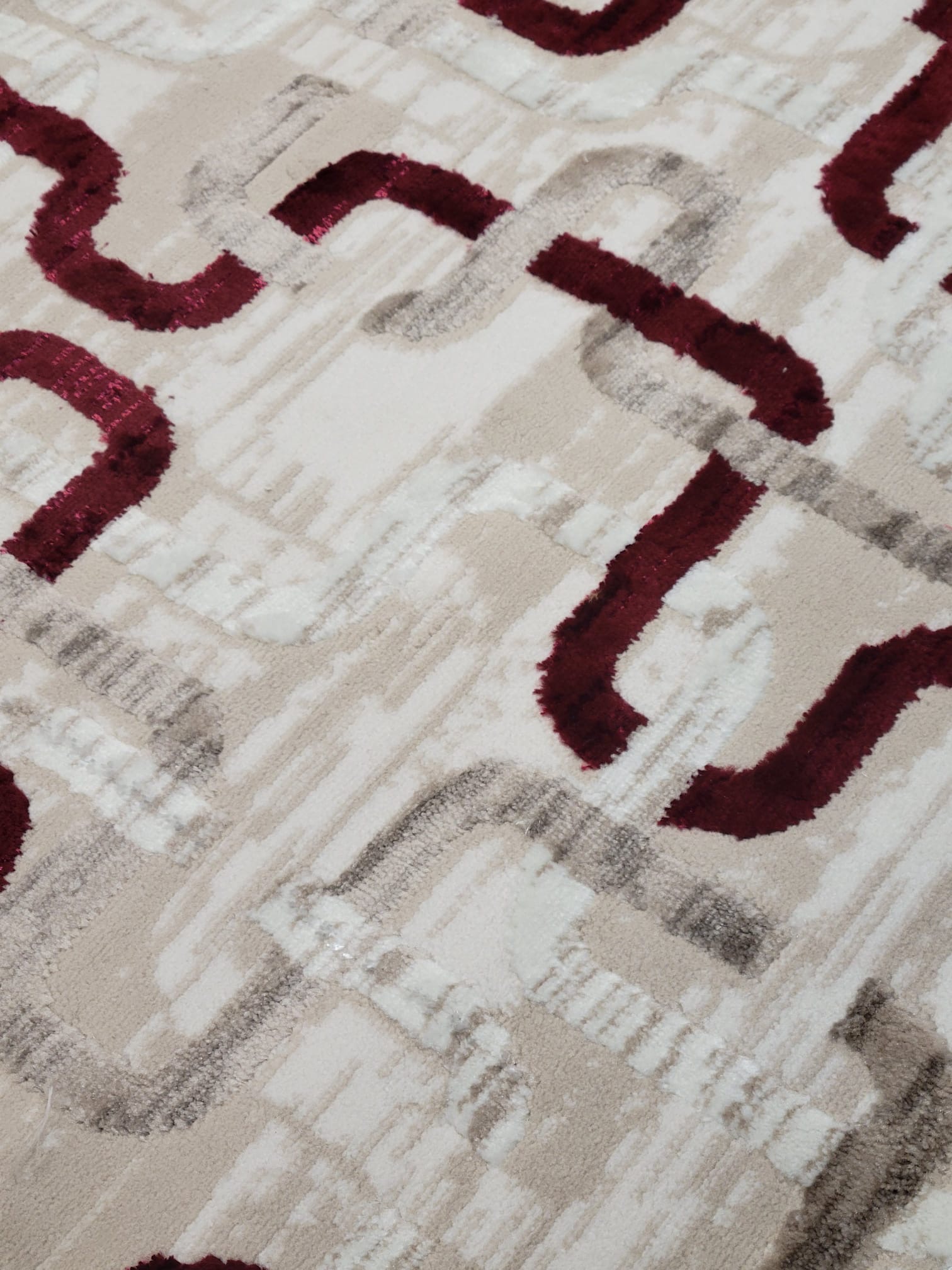 Burgundy Maze Round Rug - 3.2x3.2 (ft) - Image 3